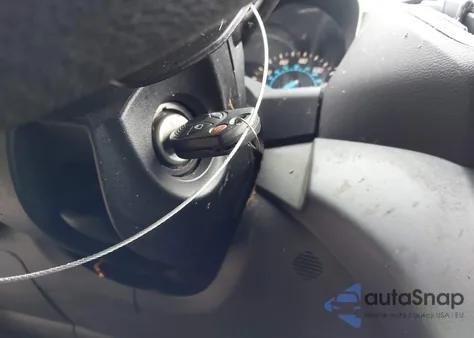 2014 Ford Escape S z USA, uszkodzony, nr VIN 1FMCU0F70EUA78652